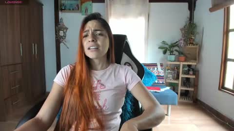 Snapshot of smilingsalor chatting on March 2025 09:48:02 PM SmilingSalor online show from March 2025 09:48:02 PM