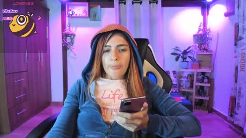 Snapshot of smilingsalor chatting on March 2025 01:09:01 AM SmilingSalor online show from March 2025 01:09:01 AM