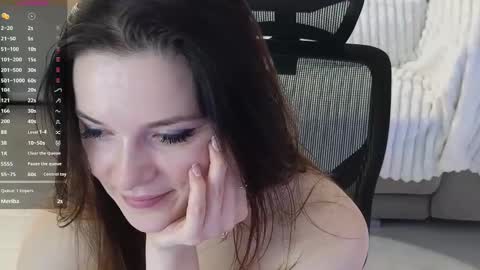 smilym online show from March 2025 05:07:01 AM