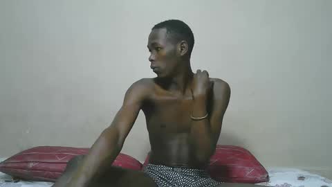 smilzzz online show from April 2026 04:56:01 AM