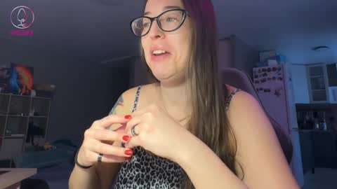 Snapshot of smojoke chatting on January 2025 10:42:01 AM Erin Molony  Lina Ilves  WildTali  online show from January 2025 10:42:01 AM