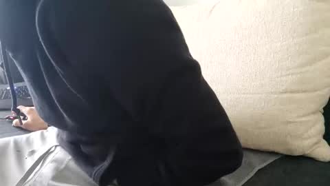 Snapshot of smokeandwatching chatting on December 2024 09:44:01 AM Smokeandwatching online show from December 2024 09:44:01 AM