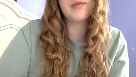 Snapshot of smokeshow3 chatting on January 2025 06:34:02 PM smokeshow3 online show from January 2025 06:34:02 PM