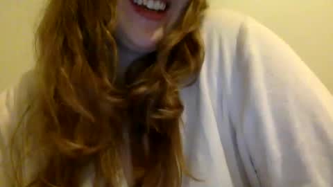 Snapshot of smokeshow3 chatting on February 2025 01:55:01 AM smokeshow3 online show from February 2025 01:55:01 AM