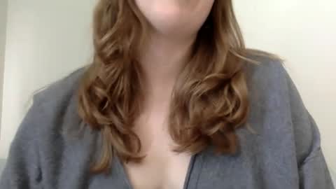 Snapshot of smokeshow3 chatting on February 2025 06:42:01 PM smokeshow3 online show from February 2025 06:42:01 PM