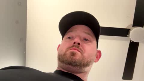 smokeymt420 online show from February 2026 07:17:02 PM