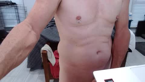 Snapshot of smoothbtm7 chatting on November 2025 10:14:01 PM smoothbtm7 online show from November 2025 10:14:01 PM