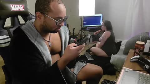 Smoothj2011 online show from February 2025 09:52:01 AM