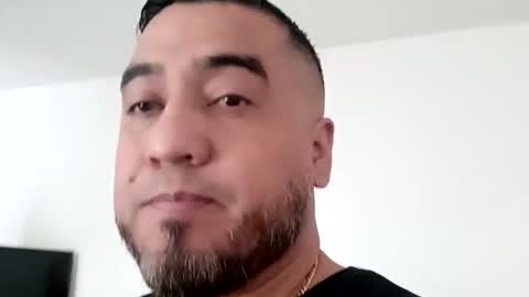 smoothstrik3r online show from April 2026 04:07:02 PM