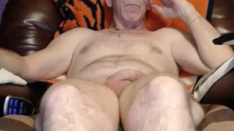 Snapshot of smose chatting on June 2026 12:01:02 AM CJ online show from June 2026 12:01:02 AM
