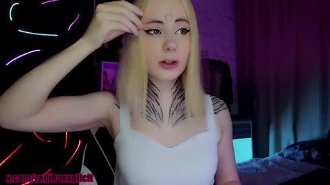 Reeginaaaaa online show from February 2026 09:13:02 PM