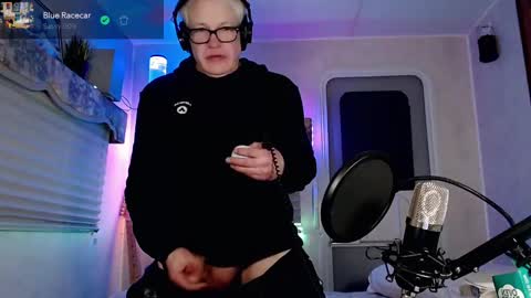 Viiscount  Snarfle Von Snarfenberg online show from February 2025 12:13:01 PM