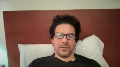 snfrisco76 online show from November 2025 04:46:02 AM