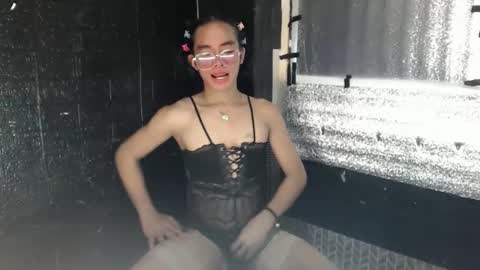 Snapshot of snoky_serna chatting on May 2026 04:18:02 AM snoky_serna online show from May 2026 04:18:02 AM