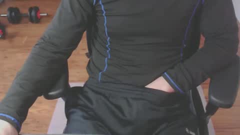 Snapshot of snooze85 chatting on January 2025 09:05:01 AM Cbt-Slave online show from January 2025 09:05:01 AM