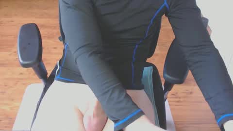 Snapshot of snooze85 chatting on February 2025 01:33:02 PM Cbt-Slave online show from February 2025 01:33:02 PM