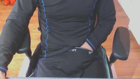 Snapshot of snooze85 chatting on October 2025 06:32:02 AM Cbt-Slave online show from October 2025 06:32:02 AM