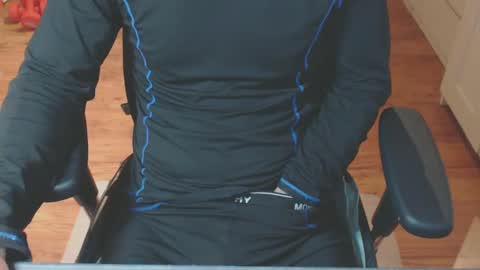 Snapshot of snooze85 chatting on October 2025 04:21:02 AM Cbt-Slave online show from October 2025 04:21:02 AM