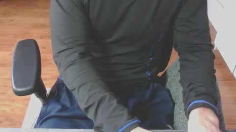 Snapshot of snooze85 chatting on November 2025 10:24:01 AM Cbt-Slave online show from November 2025 10:24:01 AM