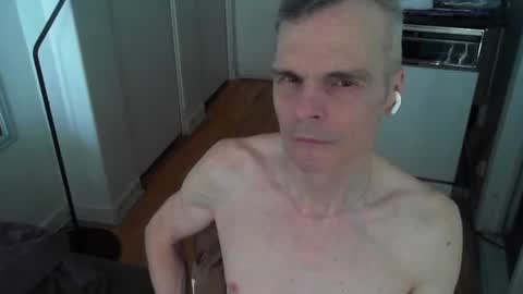 snoro111 online show from February 2026 08:03:02 PM