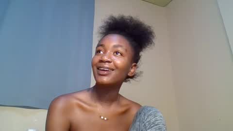 Snowie eyes online show from November 2025 01:32:01 PM