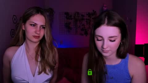 Snapshot of so_hot_rosalie chatting on May 2026 07:11:02 PM so_hot_rosalie online show from May 2026 07:11:02 PM