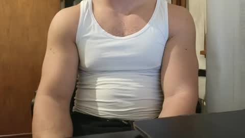 Snapshot of so_thick chatting on December 2024 04:49:02 PM luca - online show from December 2024 04:49:02 PM