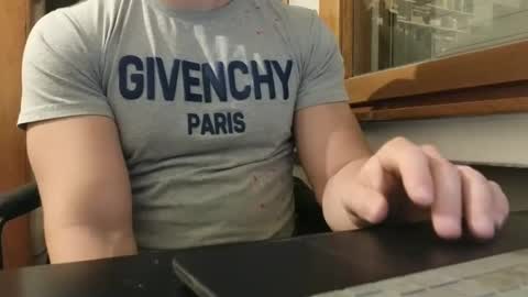 Snapshot of so_thick chatting on January 2025 08:30:02 PM luca - online show from January 2025 08:30:02 PM