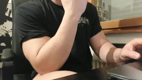 Snapshot of so_thick chatting on January 2025 09:10:01 PM luca - online show from January 2025 09:10:01 PM