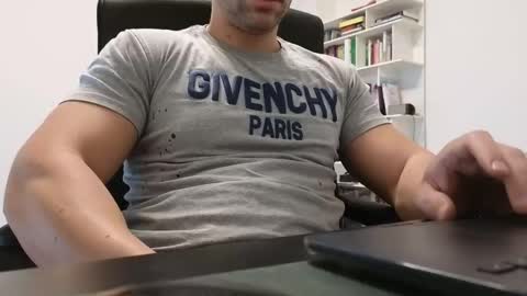 Snapshot of so_thick chatting on February 2026 02:53:02 PM luca - online show from February 2026 02:53:02 PM