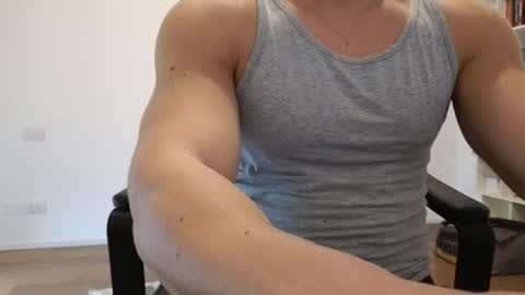 Snapshot of so_thick chatting on February 2026 08:13:01 AM luca - online show from February 2026 08:13:01 AM