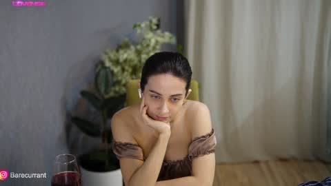 Yesenia online show from December 2024 09:55:02 PM