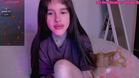 Snapshot of sofa_green chatting on January 2025 08:52:02 PM lady sofi green online show from January 2025 08:52:02 PM