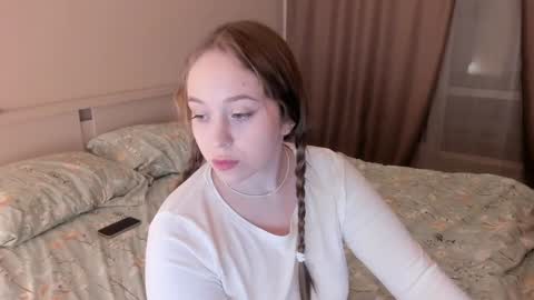 Sophy online show from January 2025 10:42:01 PM