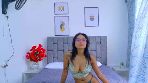 SOFFI AND CHISTOPHER online show from January 2026 07:27:02 PM