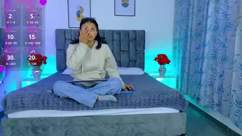 Snapshot of soffia_konig chatting on April 2026 12:09:02 PM SOFFI AND CHISTOPHER online show from April 2026 12:09:02 PM