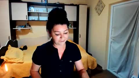 Snapshot of soffy_skye chatting on June 2026 04:50:01 AM Soffy online show from June 2026 04:50:01 AM