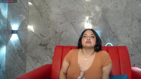 Snapshot of sofhia_miller chatting on May 2026 04:20:02 AM Sofhia online show from May 2026 04:20:02 AM