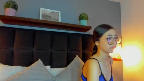 Snapshot of sofi_alix chatting on May 2026 06:58:01 PM S O F I online show from May 2026 06:58:01 PM