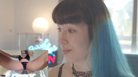 Snapshot of sofi_mora chatting on January 2025 02:57:01 PM Sofi Mora online show from January 2025 02:57:01 PM