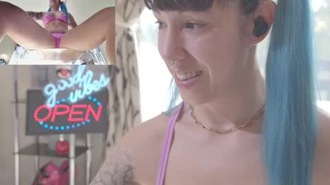 Snapshot of sofi_mora chatting on February 2025 02:26:01 PM Sofi Mora online show from February 2025 02:26:01 PM