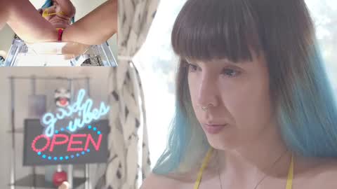 Snapshot of sofi_mora chatting on February 2025 02:19:02 PM Sofi Mora online show from February 2025 02:19:02 PM