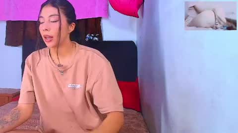 Snapshot of sofi_volkova chatting on July 2026 03:00:02 AM Sofia online show from July 2026 03:00:02 AM