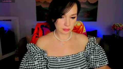 Sofia online show from July 2026 07:45:01 AM