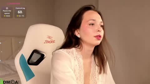 Snapshot of sofia_gaze chatting on May 2026 02:28:01 AM Sofia Gaze online show from May 2026 02:28:01 AM
