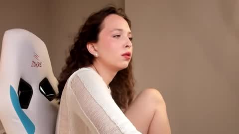 Snapshot of sofia_gaze chatting on May 2026 02:52:02 AM Sofia Gaze online show from May 2026 02:52:02 AM