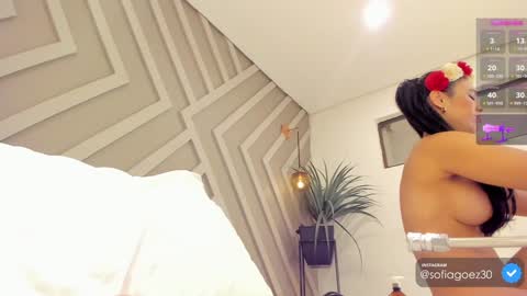 Sofia  online show from January 2025 10:40:01 AM