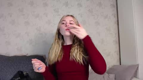 Sofia here online show from February 2026 12:15:01 AM