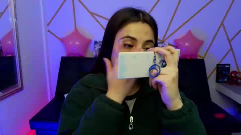 sofia_lara28 online show from February 2026 12:23:01 PM