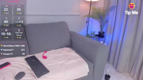 Snapshot of sofia_mark20 chatting on July 2026 12:24:01 AM Sofia online show from July 2026 12:24:01 AM